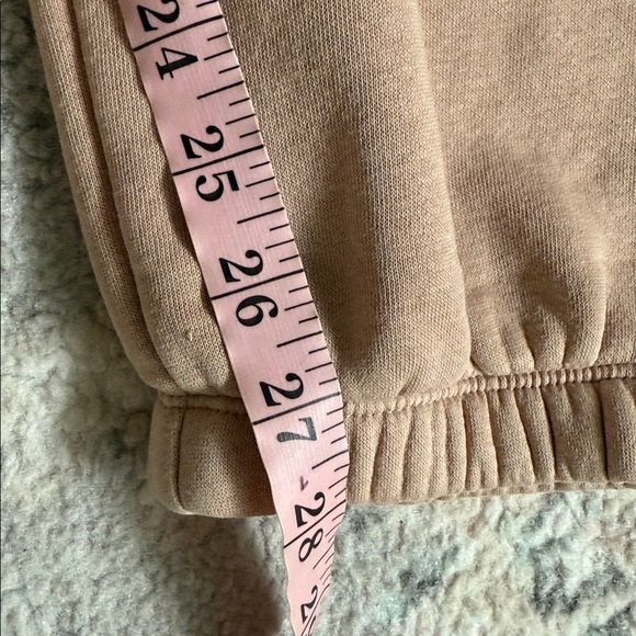 Nuuds Classic Sweatpants in Sand - Picture 7 of 7